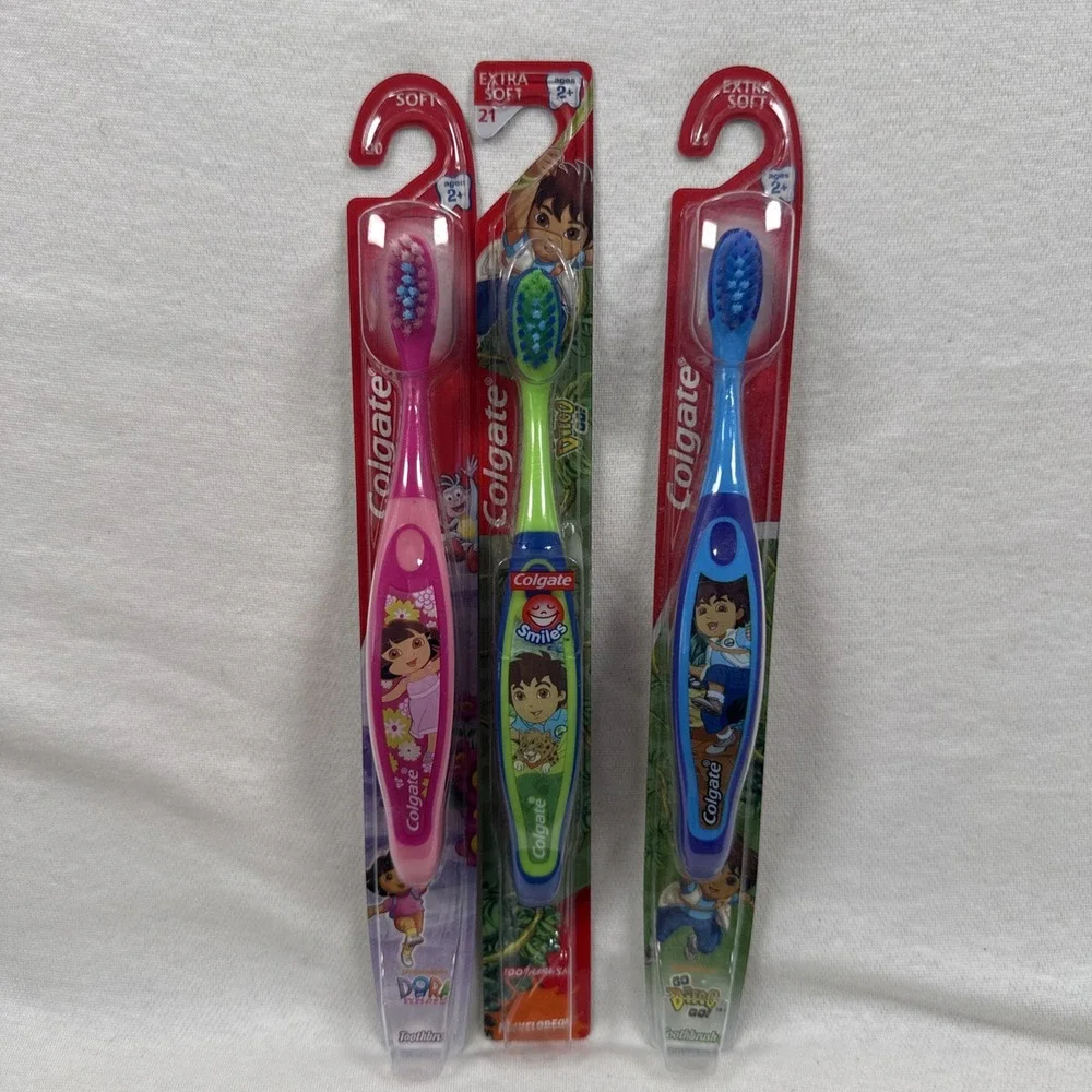 3 Colgate Kids Toddler Toothbrush Ages 2+ Dora & Go Diego Go Extra Soft RARE NOS